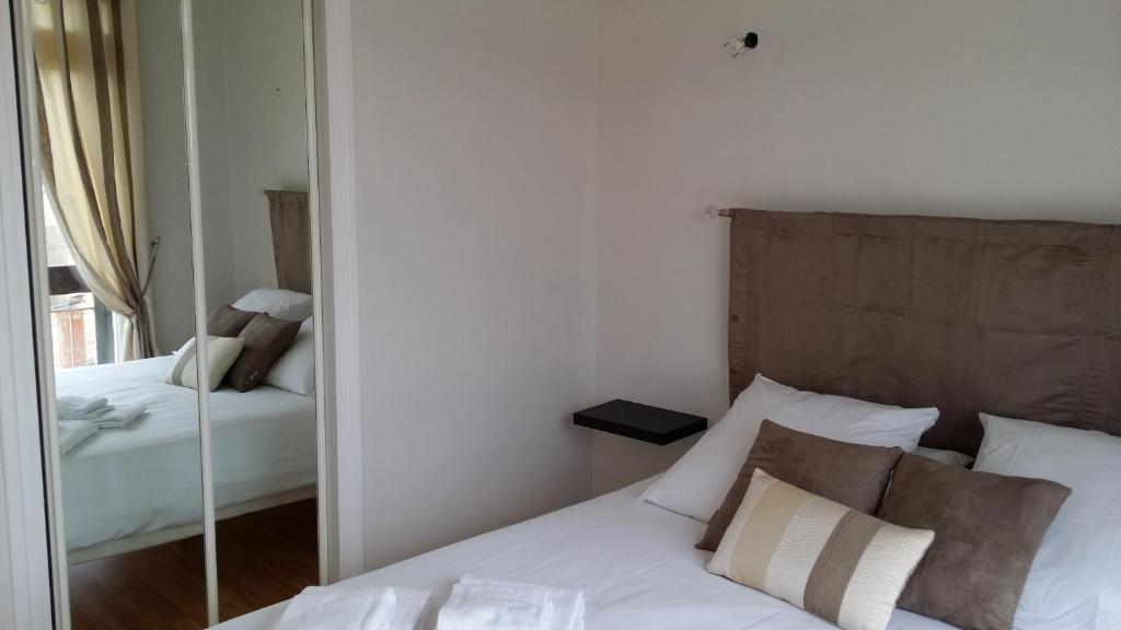 Appartement Le Saint Michel - Les Balcons De La Cite Carcassonne Eksteriør billede